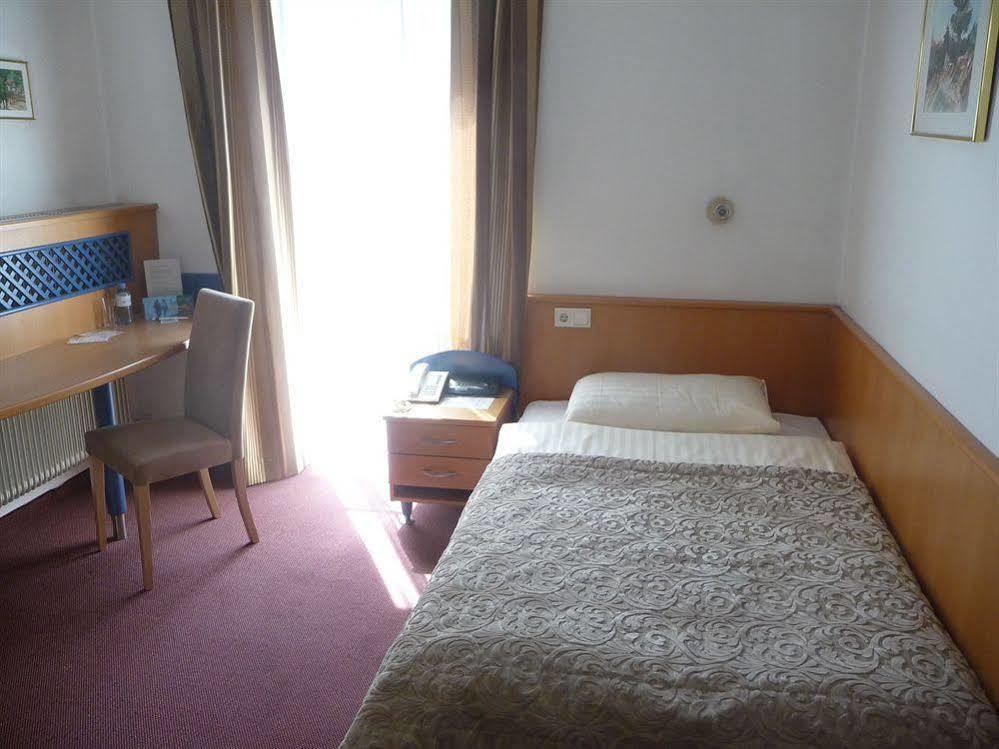 Hotel Geyer 클라겐푸르트 외부 사진